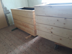 Truhlíky, vyvýšené záhony